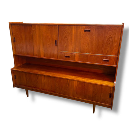 Mid-Century Teak Bar Cabinet & Storage Unit by Gainsborough Furniture - Please contact us for a delivery quote.