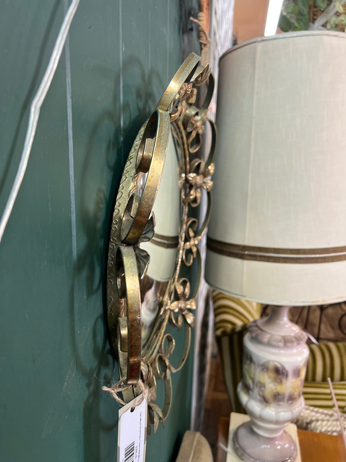 Gold Metal Floral & Vine Convex Wall Mirror – Hollywood Regency