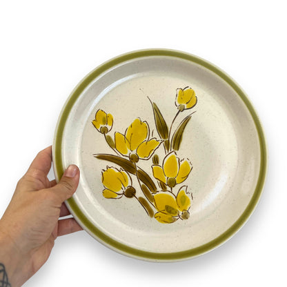 Stonybrook Stoneware Plate | Yellow Floral Design | Serving Plate