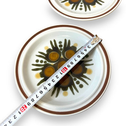 Set of 4 Classic Stoneware Side Plates - Fantasy Design