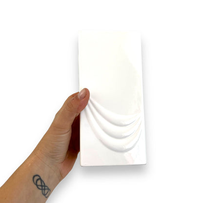 White rectangle vase with arch stripe pattern