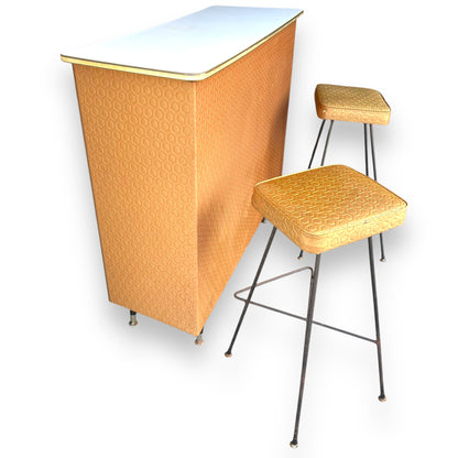 Retro Bar & Stool Set – Gold Vinyl