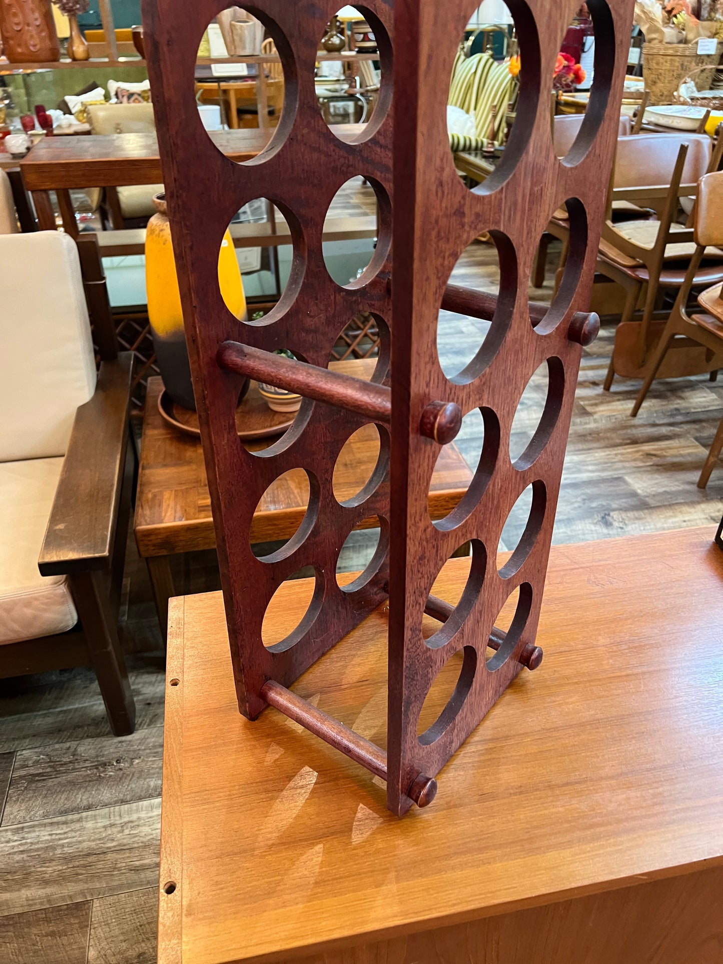 11 bottle wine rack