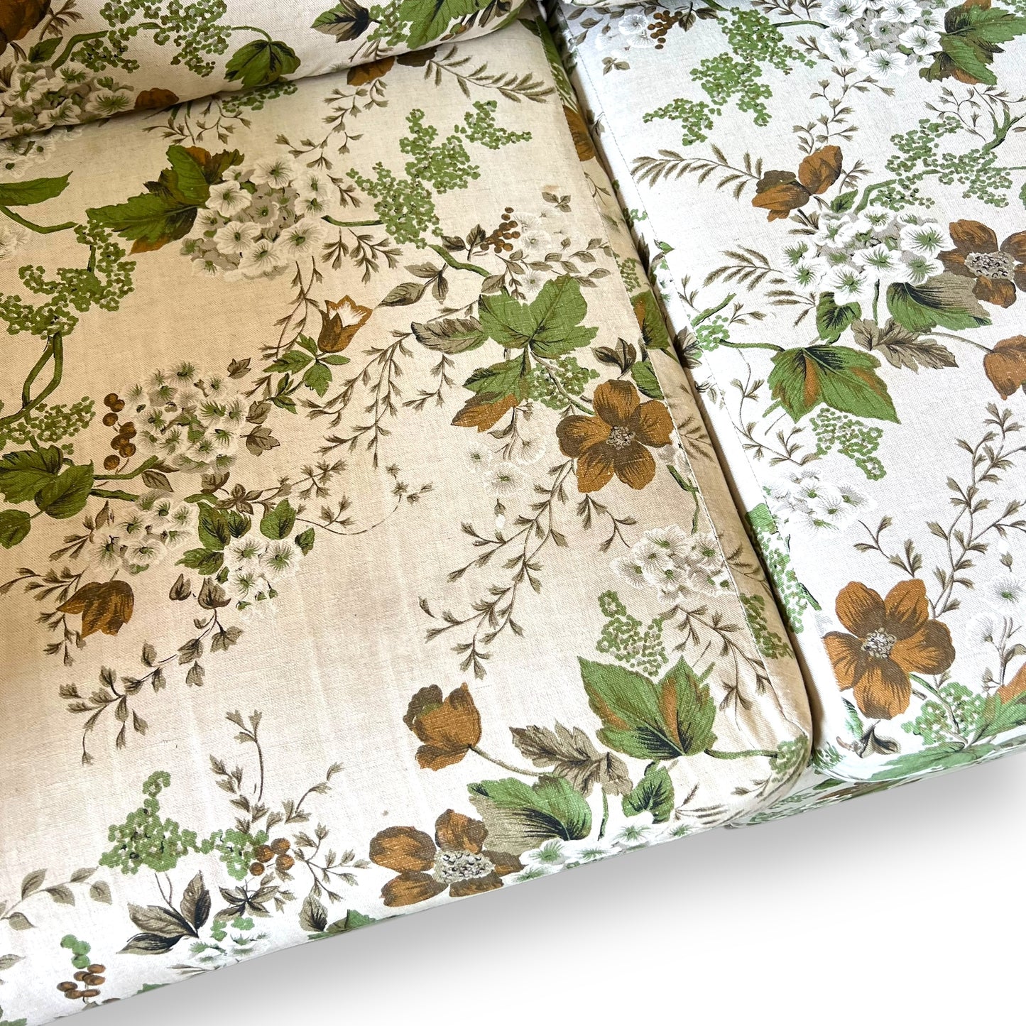 5-Piece Modular Lounge – Pine Wood Frame & Floral Upholstery