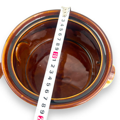 Brown stoneware pot and lid