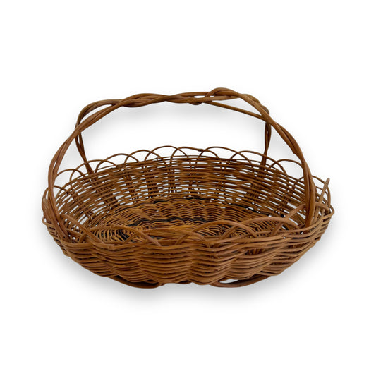 Wicker Basket with Handle – Handwoven Rustic Farmhouse Decor