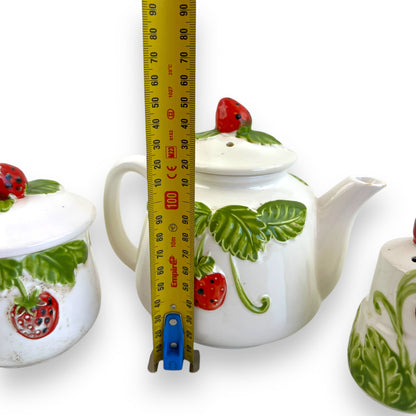 Strawberry Tea Set (Damaged)