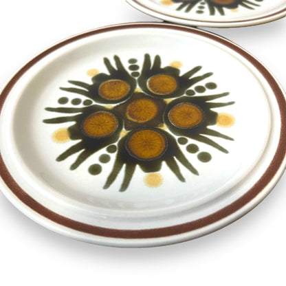 Set of 4 Classic Stoneware Side Plates - Fantasy Design