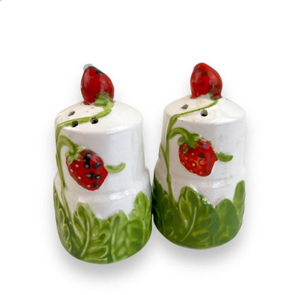 Strawberry Tea Set (Damaged)