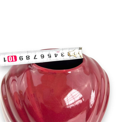 Maroon ribbed 80s ceramic vase
