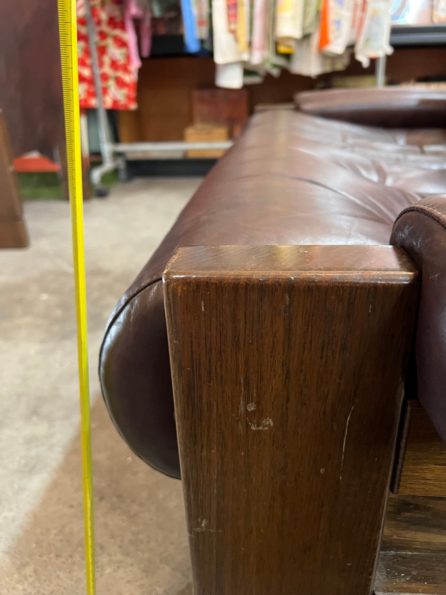 Davis Furniture Leather 2 Seater Sofa – Solid Timber Frame