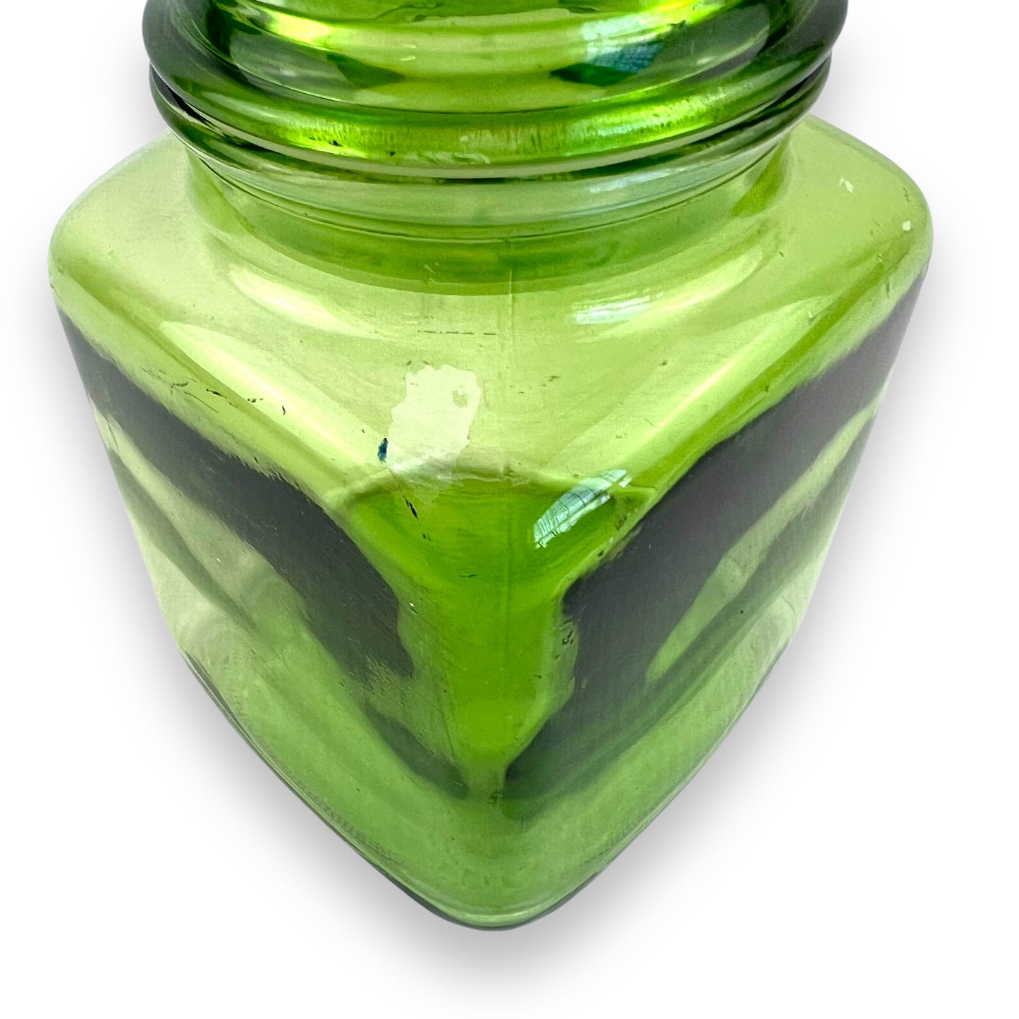 Green glass jar with suction lid