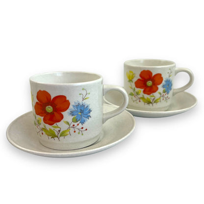 Set of 4 Johnson Australia Cups and Saucers