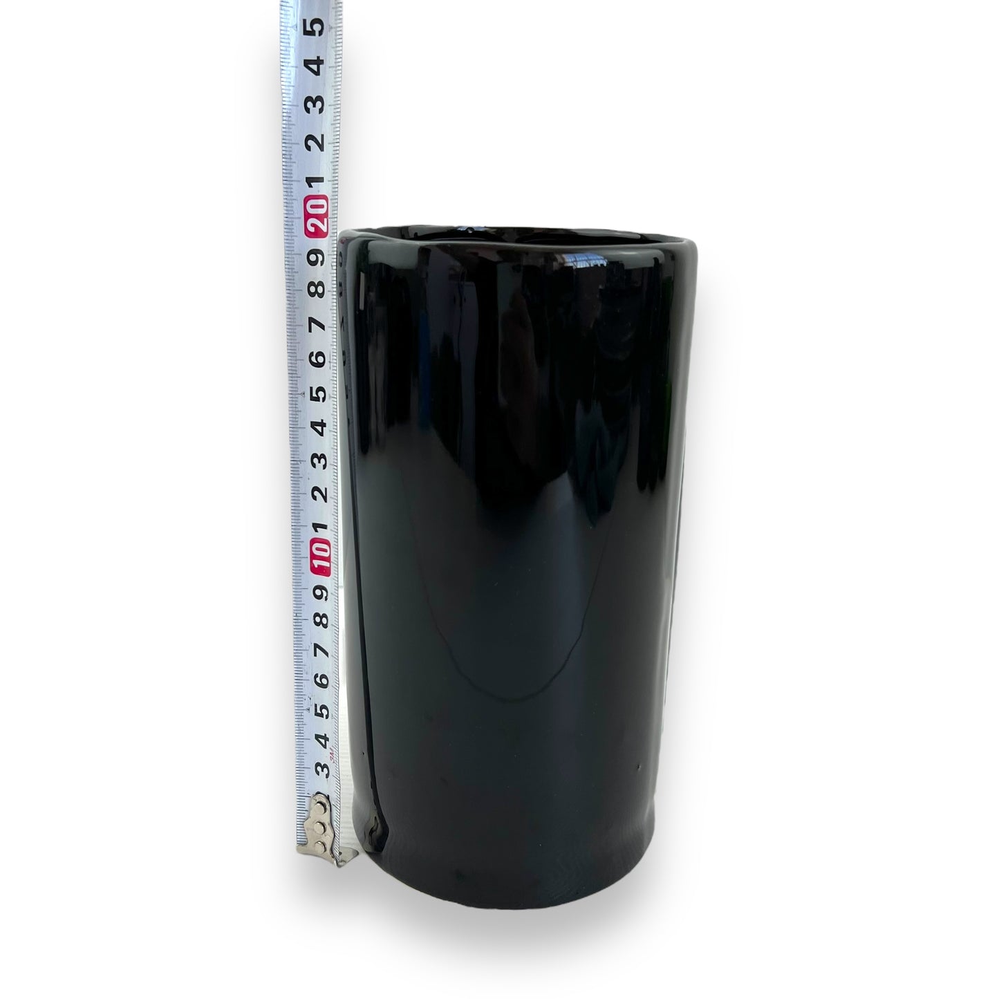 Black cylinder ceramic vase with twist detail
