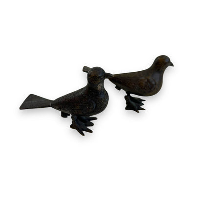 Brass small pigeon bird statue set