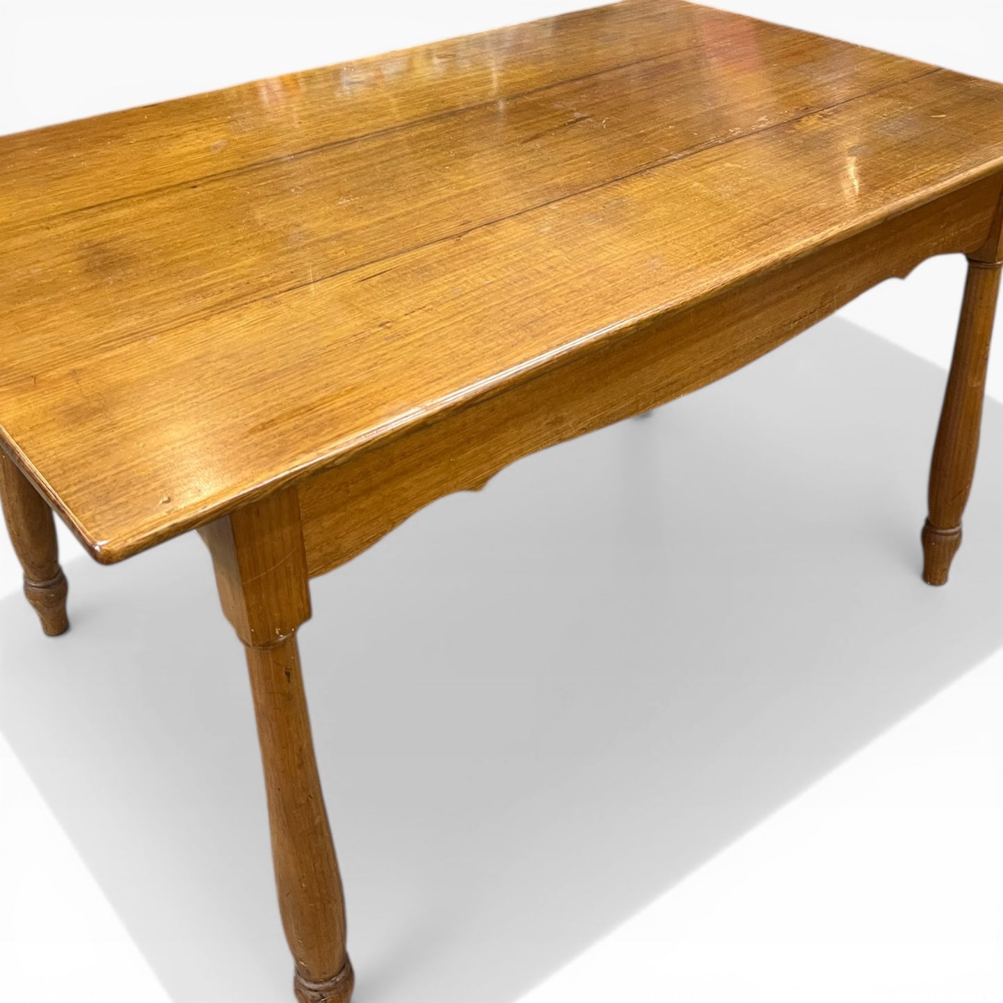 Solid Timber Dining Table – Warm Honey Oak Tone with Turned Legs