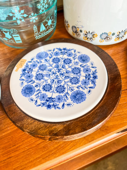 Blue Floral Ceramic Tile Trivet with Wood Frame – Mid Century Scandinavian Style