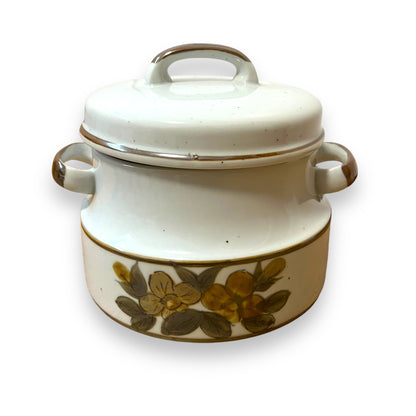 La Provence Ceramic Casserole Dish with Lid - Stoneware Floral Design - Made in Korea