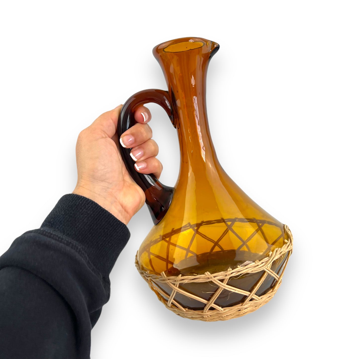 Amber glass Carafe with wicker base