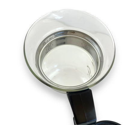 Pyrex 8-cup coffee carafe with a warming stand