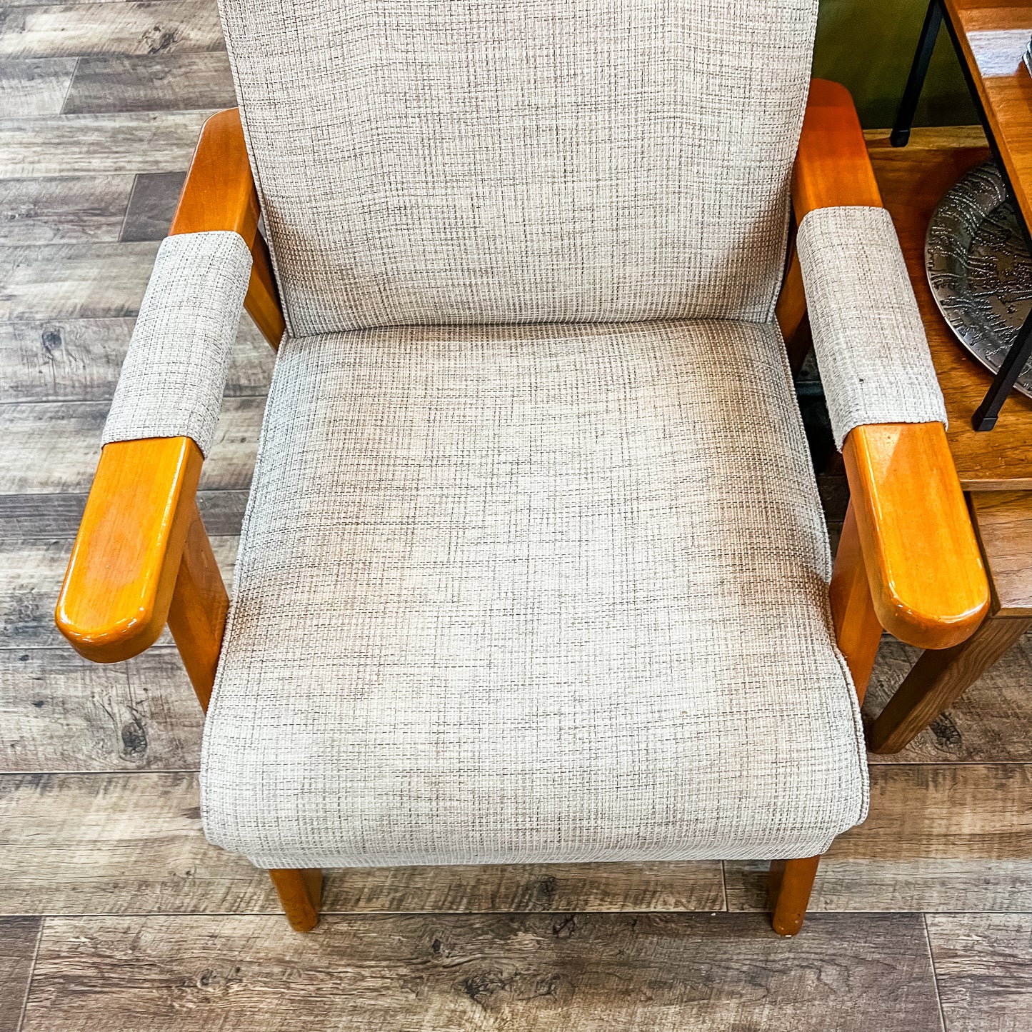 Mid-Century Armchair – Timber Frame with light grey and white woven Upholstery