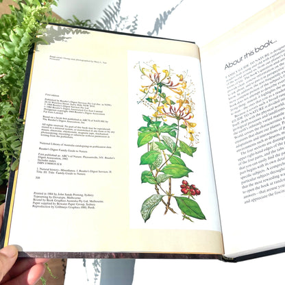 Nature Book - Vintage Readers Digest Family Guide to Nature Book 1984