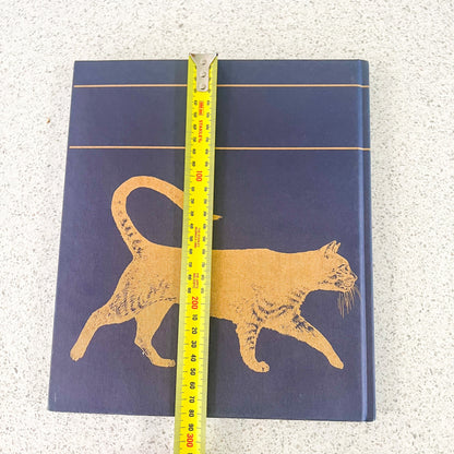The complete guide to the cat hard cover book - Angela Sayer
