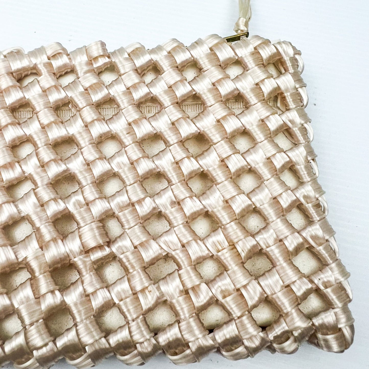 Vintage woven creamy white clutch bag