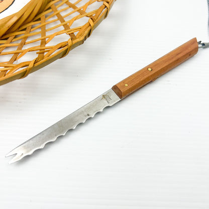 Cane cheese plate with cheese tile and knife