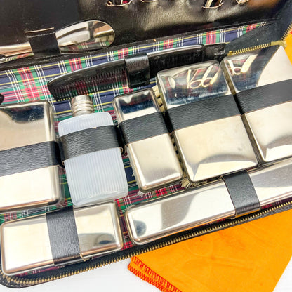 Men’s travel bathroom leather case and accessories set