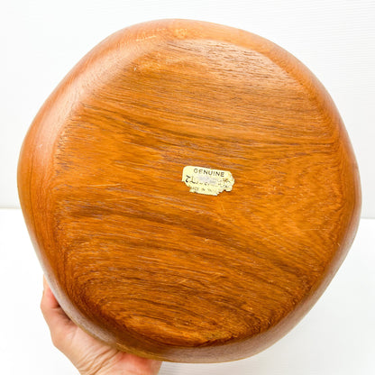 Large wooden serving bowl with ripple Wave edge