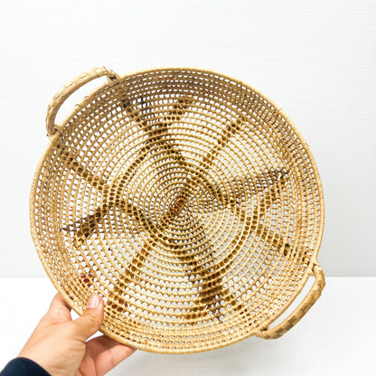 Woven Seagrass round tray with two handles