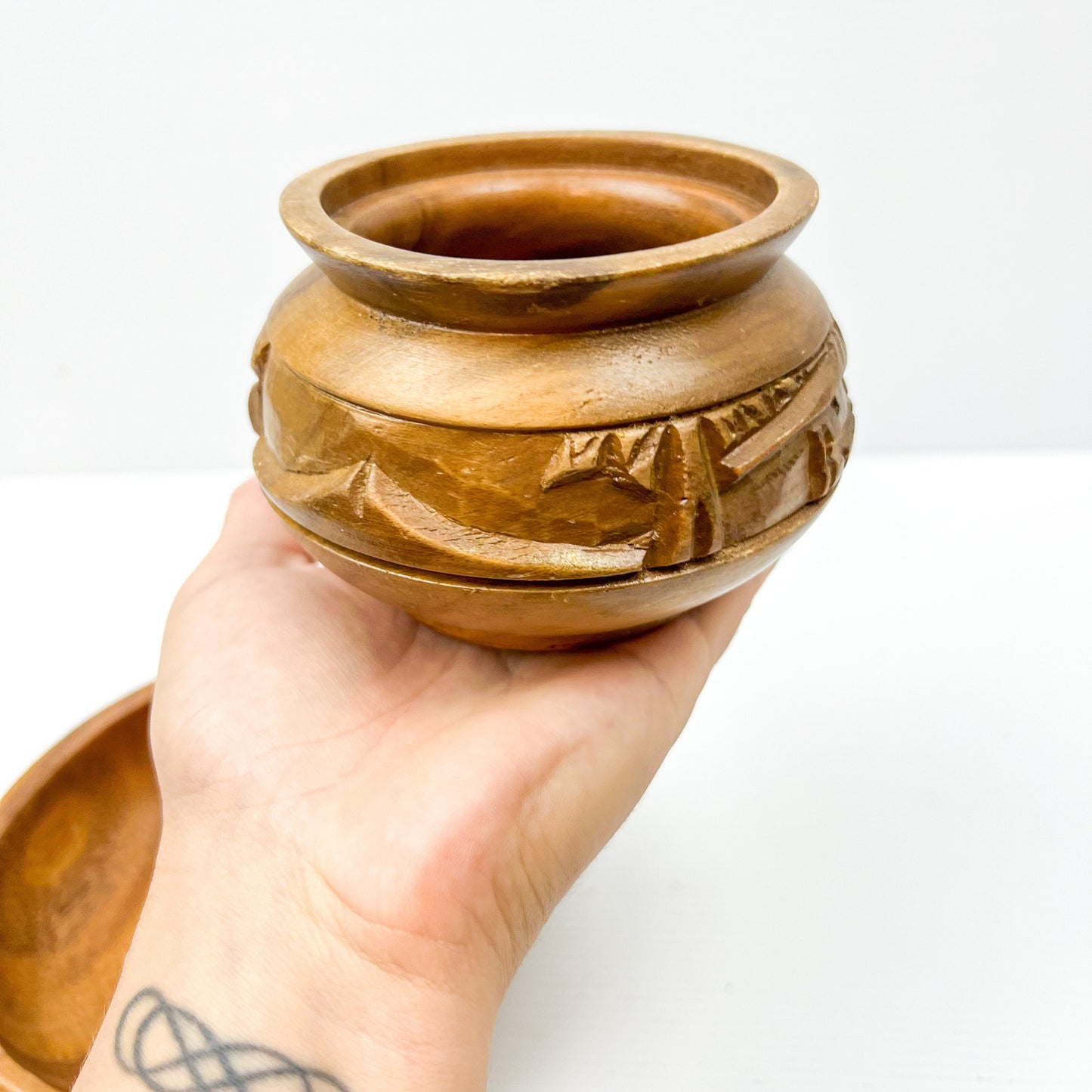 Wooden carved bowl set of 2