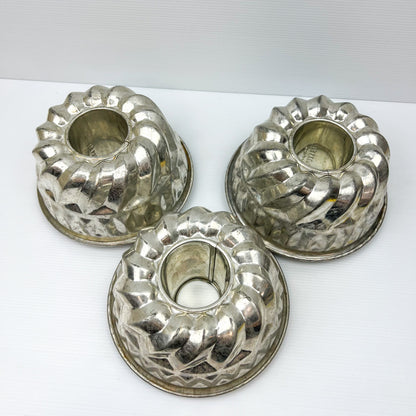 Vintage Kaiser West Germany bundt single metal cake pan/mold, 1950's