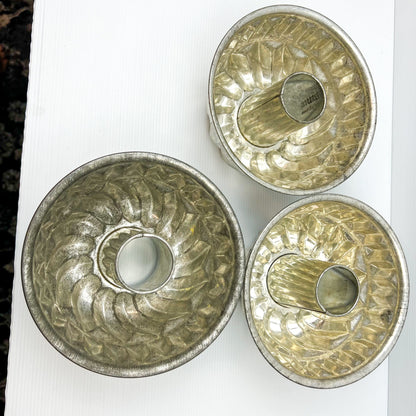 Vintage Kaiser West Germany bundt single metal cake pan/mold, 1950's