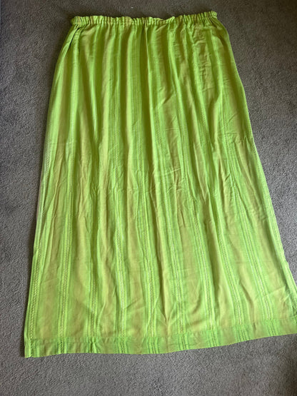Retro Green Curtain 190cm long x 138cm wide