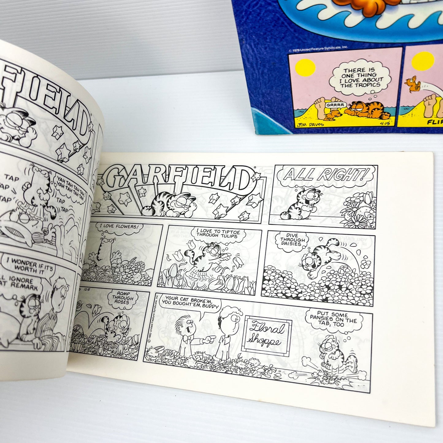 Garfield Comic Book Set of 3