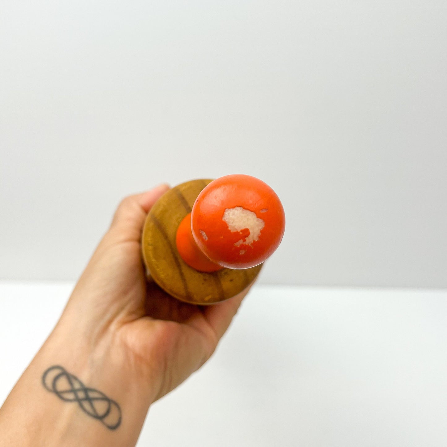 Wooden Rolling pin with orange handles