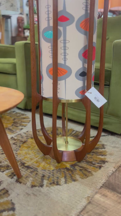 Arthur Jacobs for Modeline Model 635 Mid-Century Sculptured Walnut & Brass Lamp